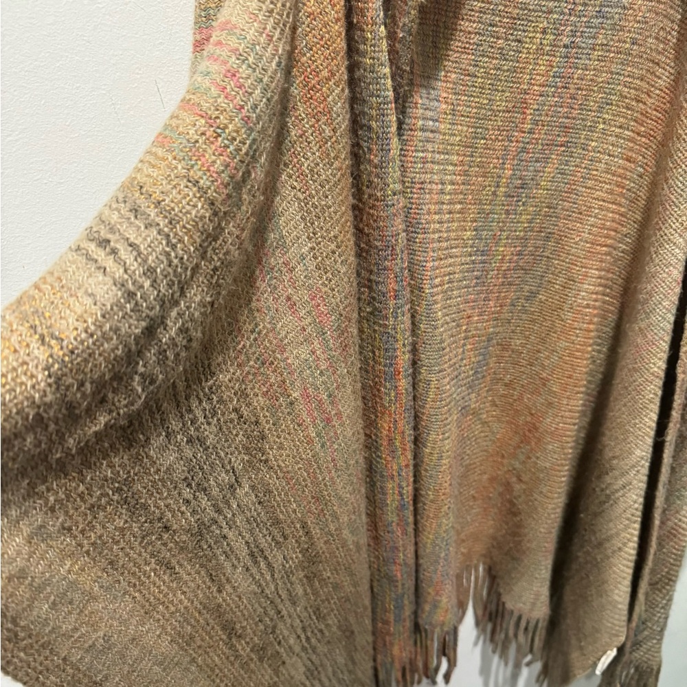 2/$20 Pretty Persuasions fringed shawl one size colorful - Picture 5 of 6